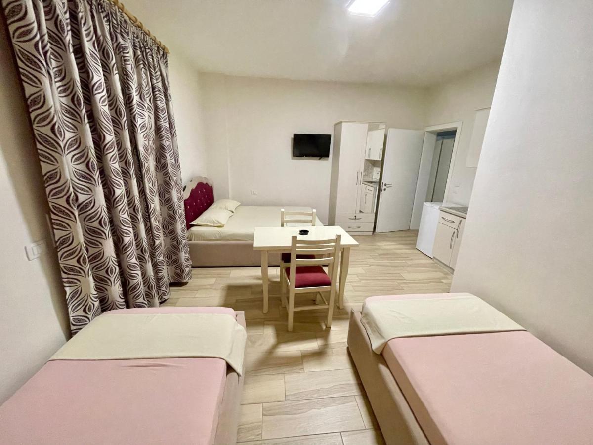 Villa Dedej Дуррес Екстер'єр фото